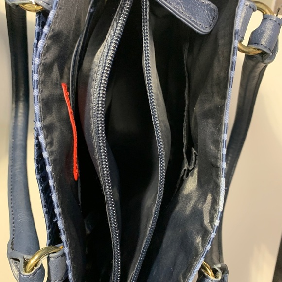 Tommy Hilfiger Navy Blue Tote Bag - Picture 7 of 9